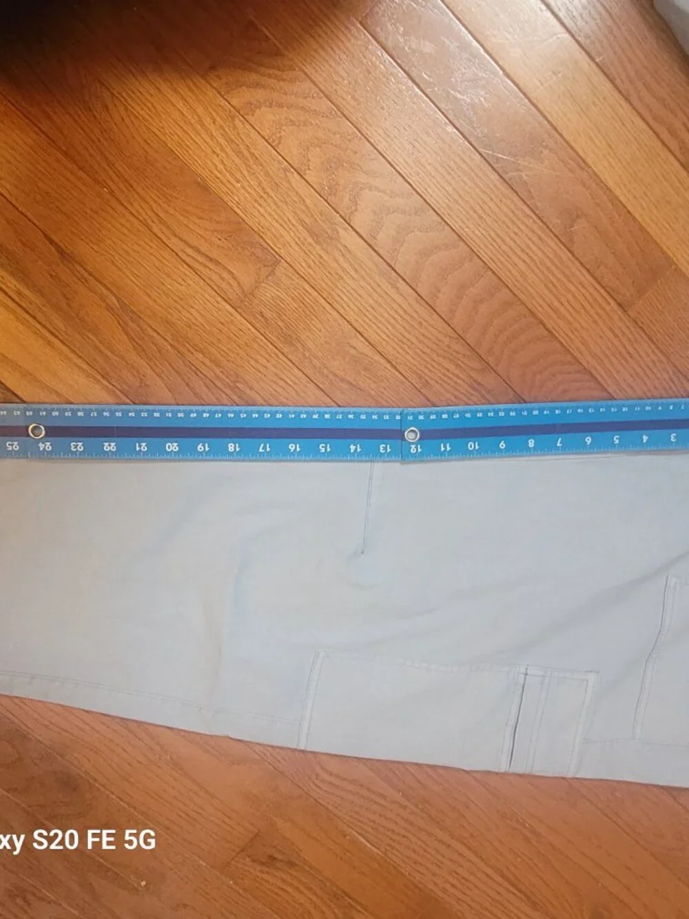Universal Thread Cargo - Picture 2 of 6